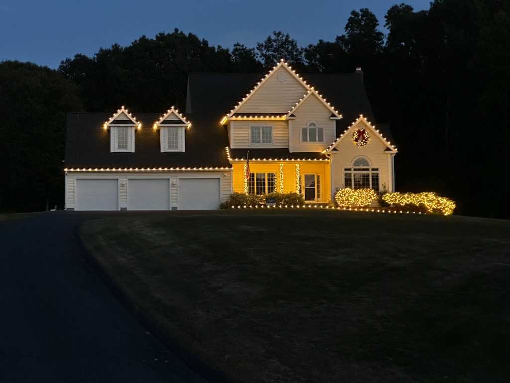 holiday-light-installation-near-me-3